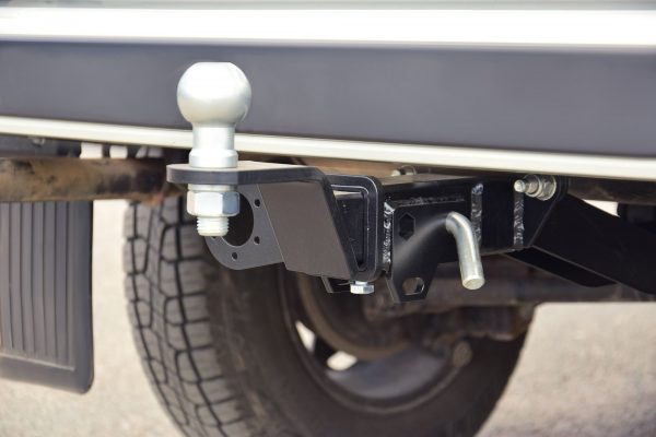 Фаркоп LADA 4x4 2121  2131 с 1995 - съемный квадрат — изображение 4