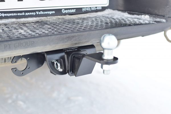 Фаркоп Volkswagen Amarok с 2010 - съемный квадрат — изображение 4