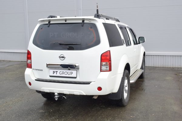 Фаркоп NISSAN Pathfinder 2004-2014 - съемный квадрат — изображение 3